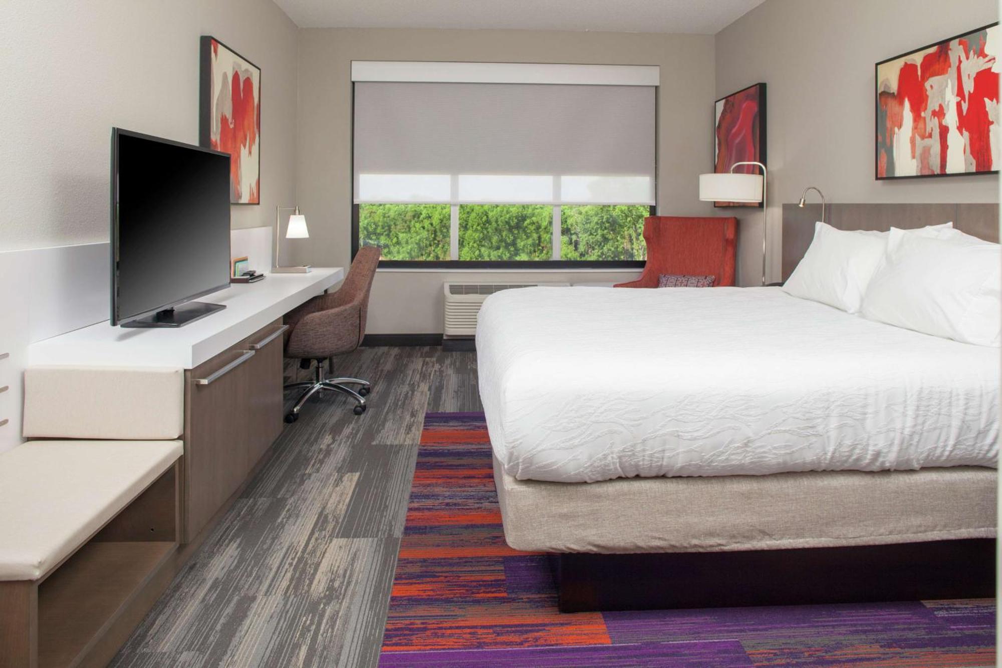 Hilton Garden Charlotte Waverly Ballantyne
