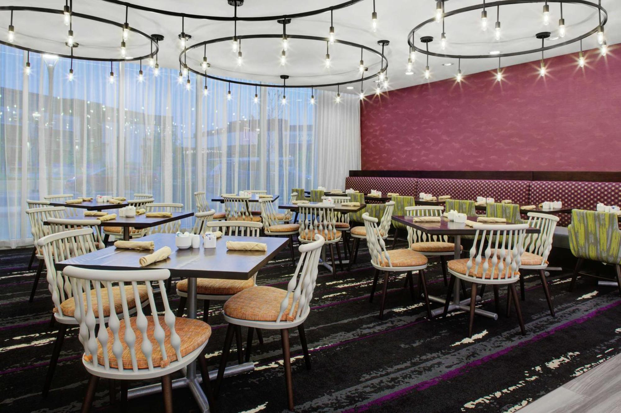 Hilton Garden Charlotte Waverly Hotel Ballantyne